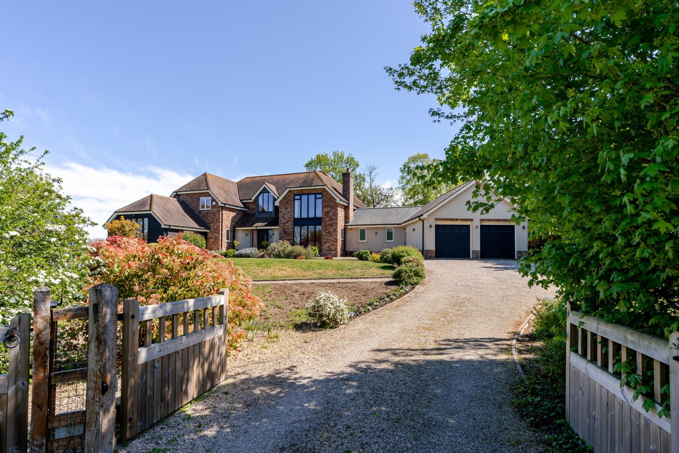 4 bedroom house in Kestrel Court