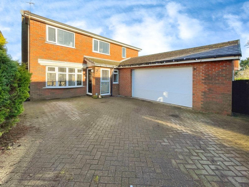 Chatton Close, Bury