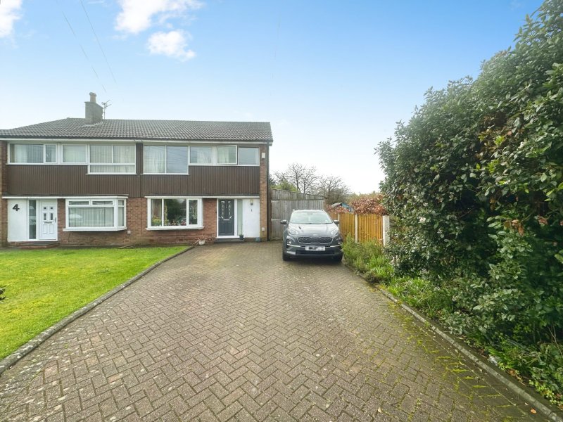 Minden Close, Bury