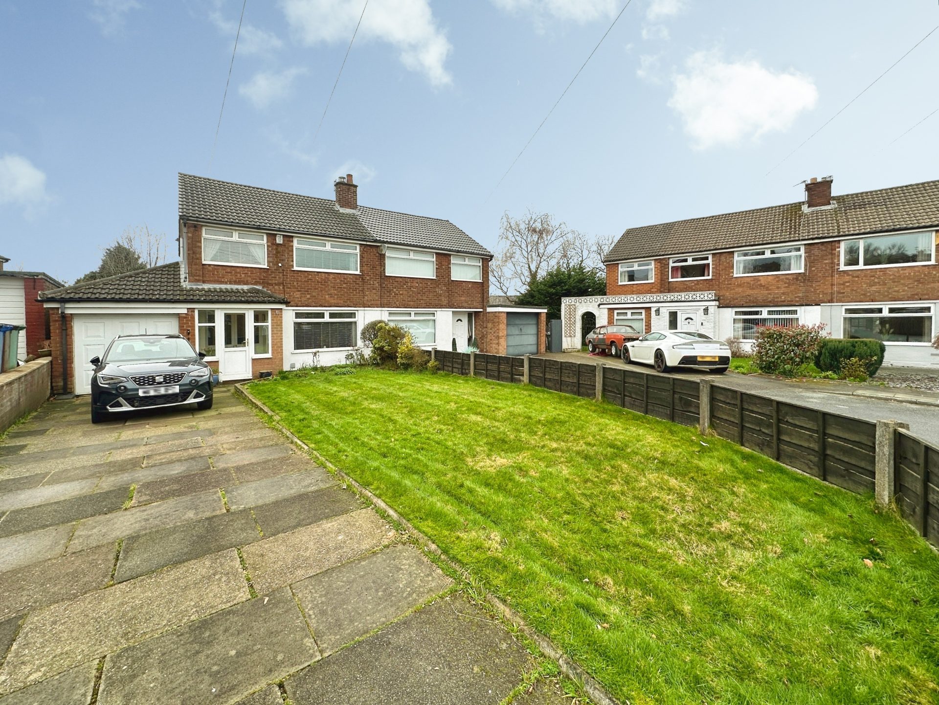 Felton Close, Bury