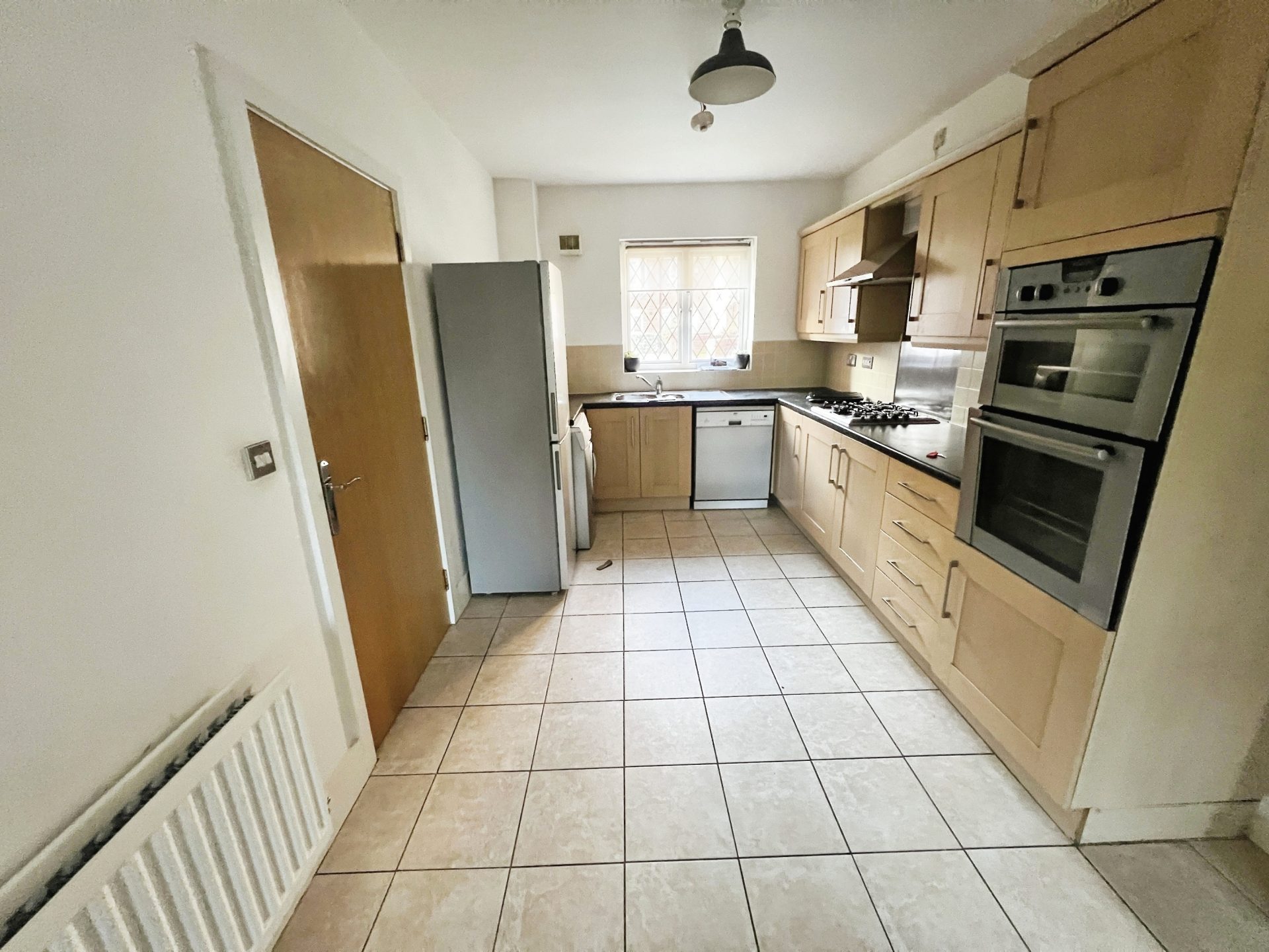 Impressive 3 storey townhouse in Reeceton Gardens, Heaton