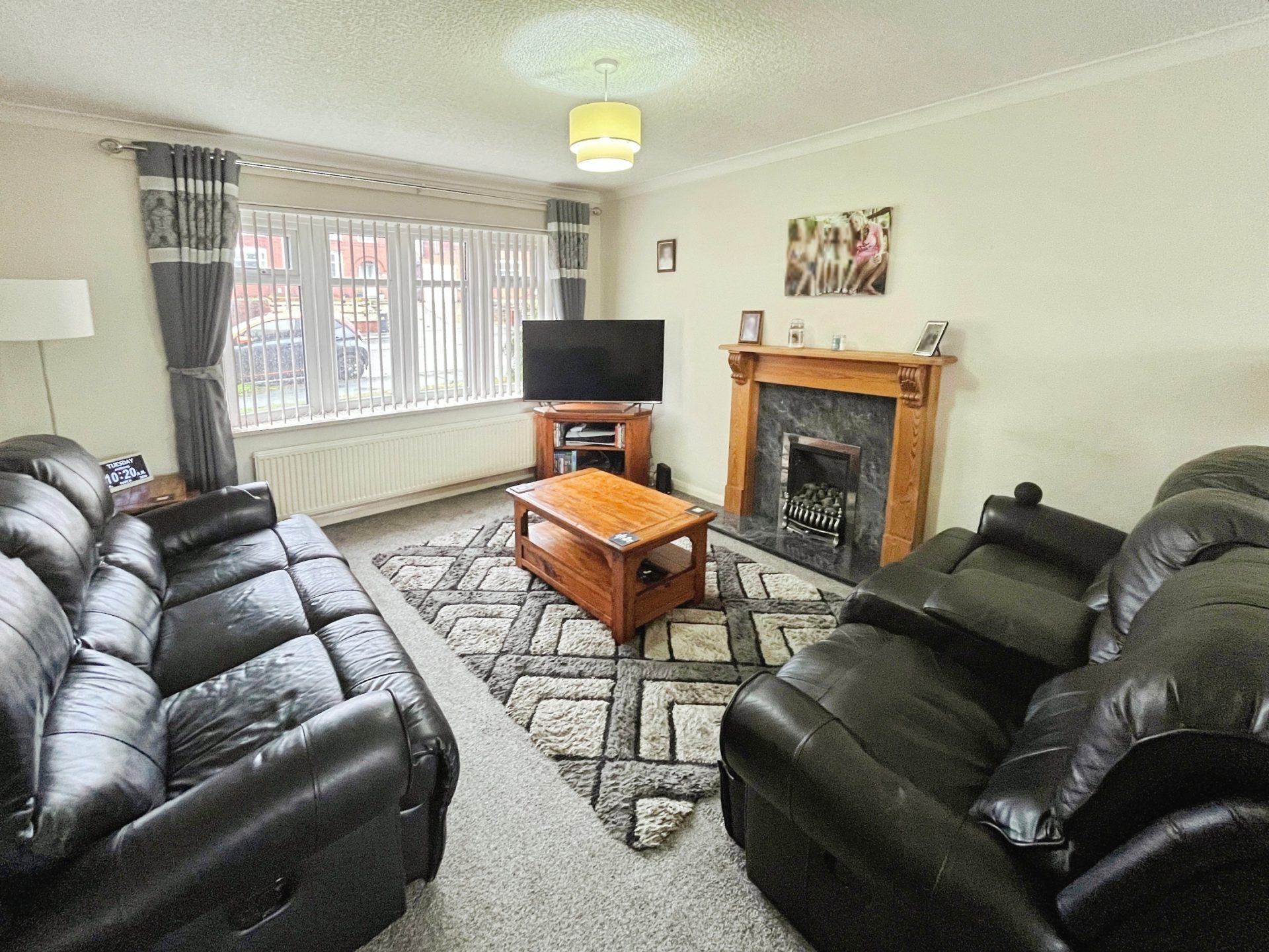 Crompton Way, Tonge Fold