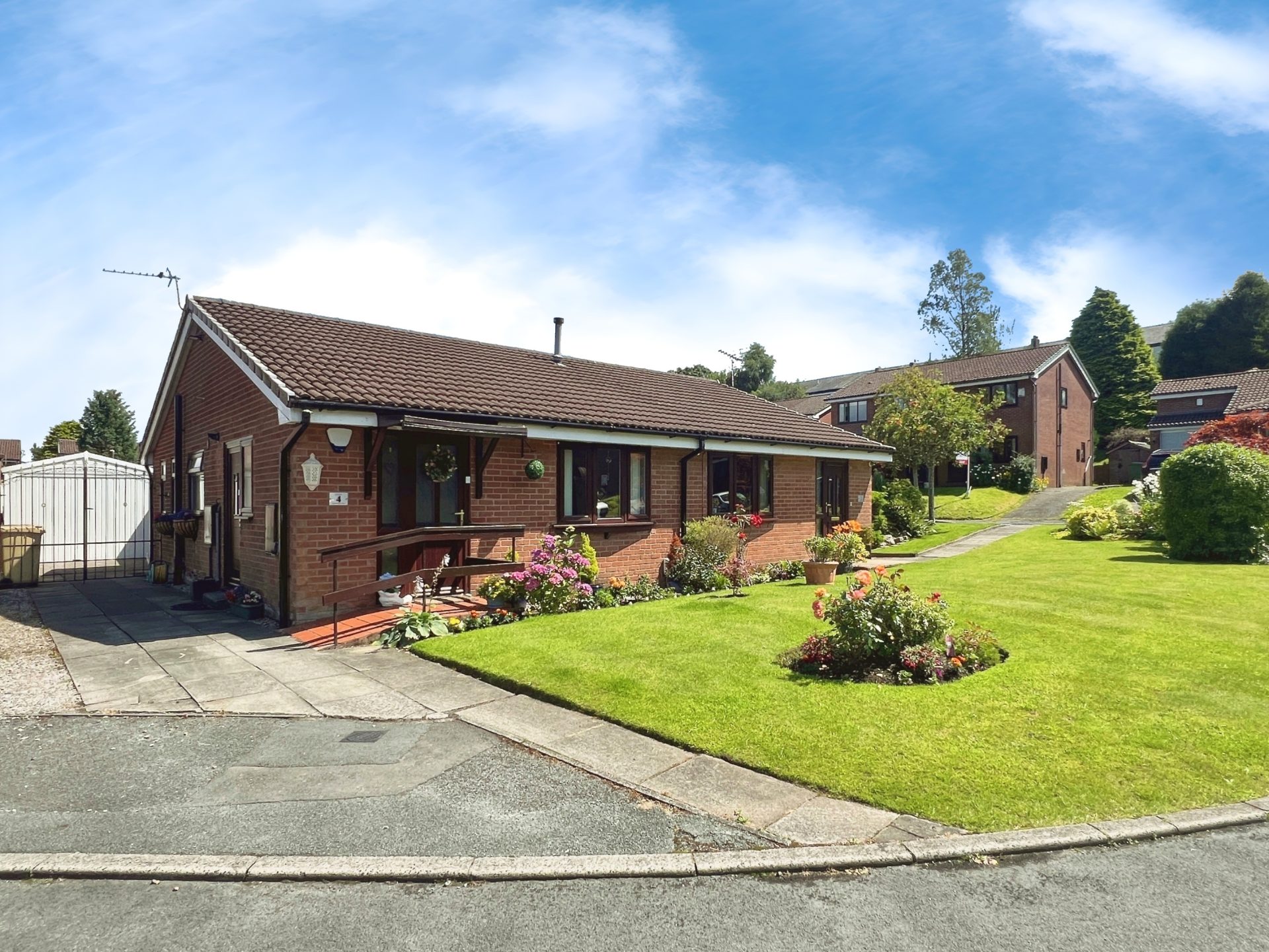Stonebridge Close, Lostock