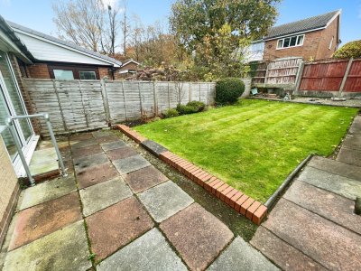 Photo 17