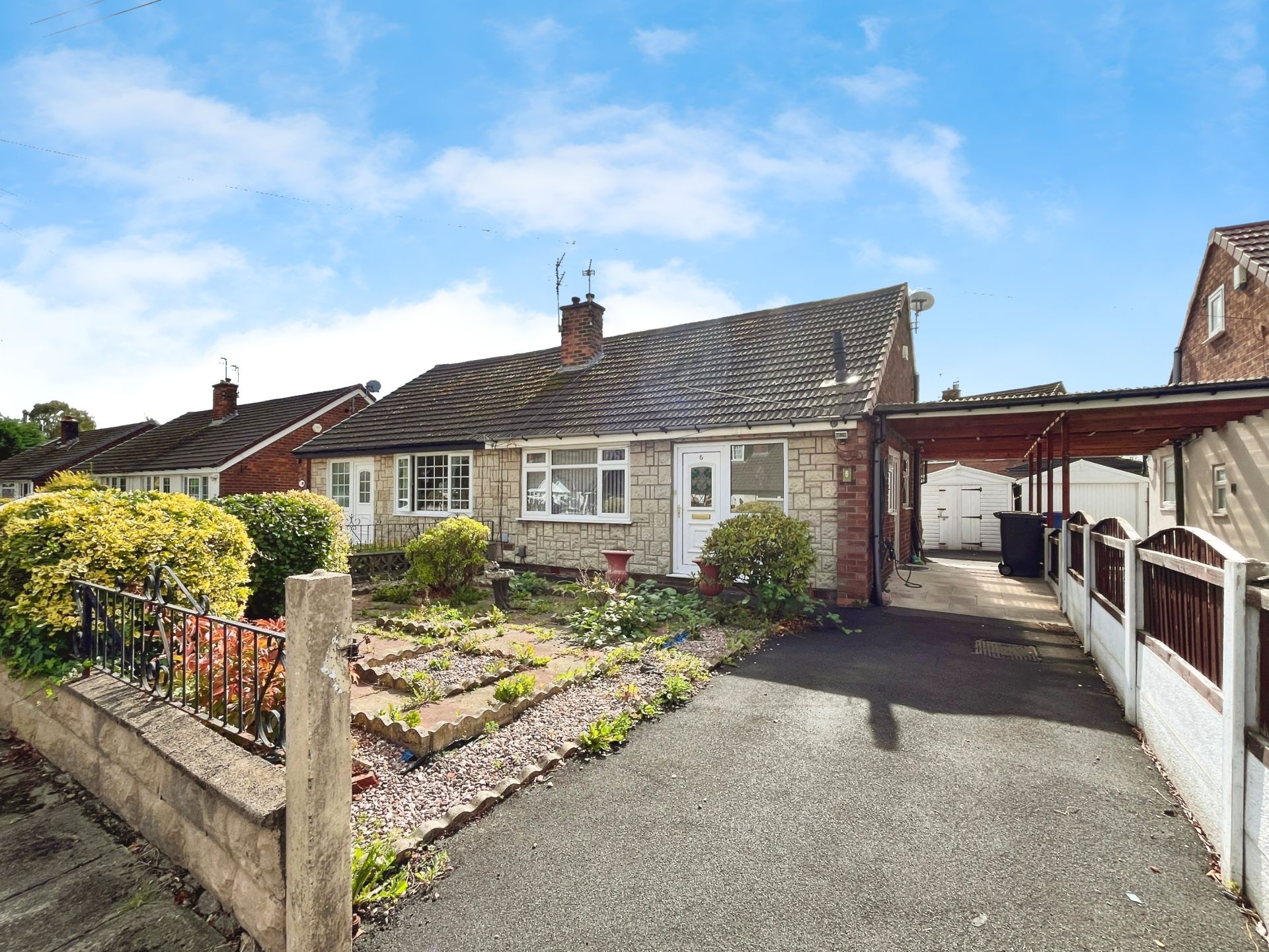Stroud Avenue, Eccles