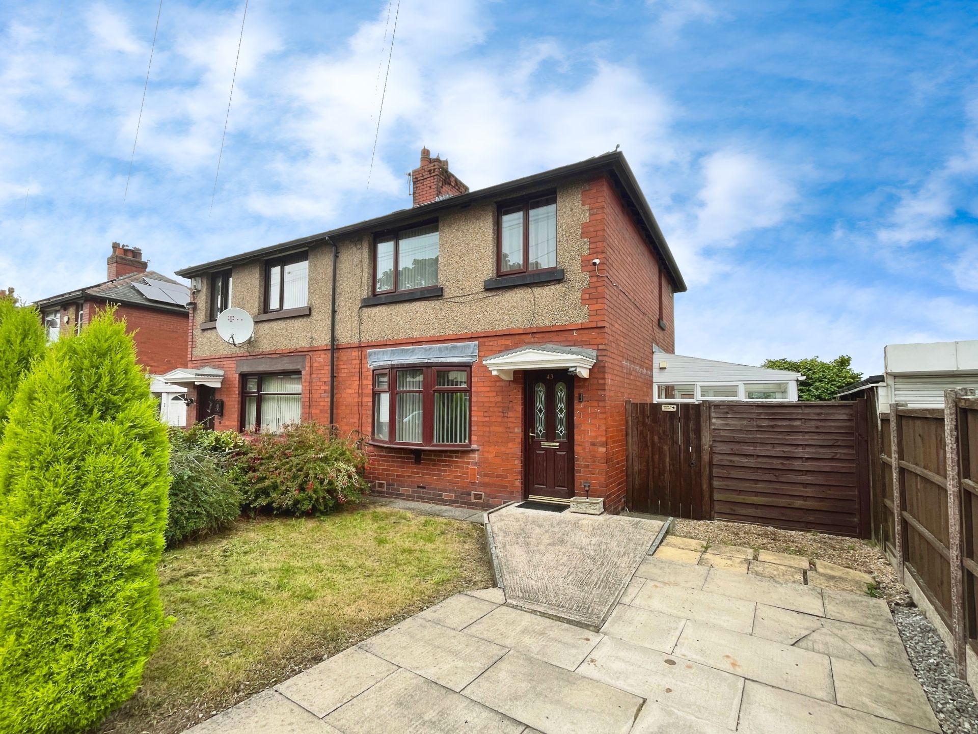 Parkfield Avenue, Farnworth