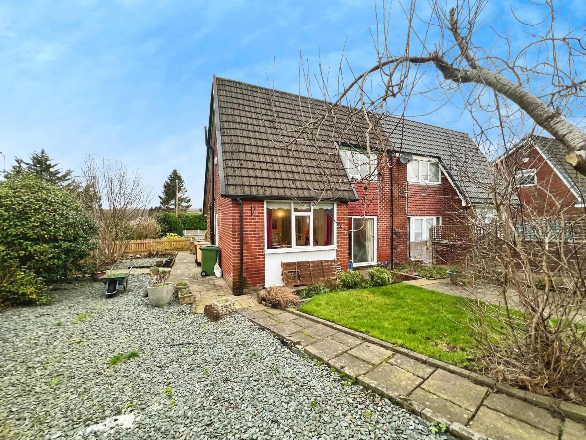 Stockley Avenue, Harwood