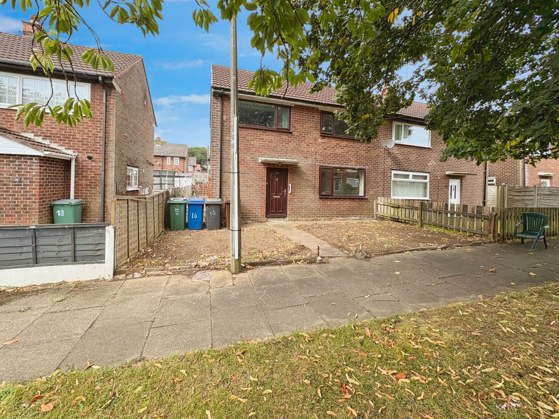 Bridges Avenue, Bury