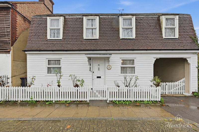 South Street, Rochford, SS4 1