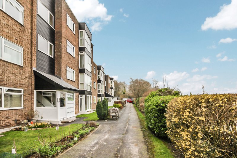 Daisyfield Court, Bury