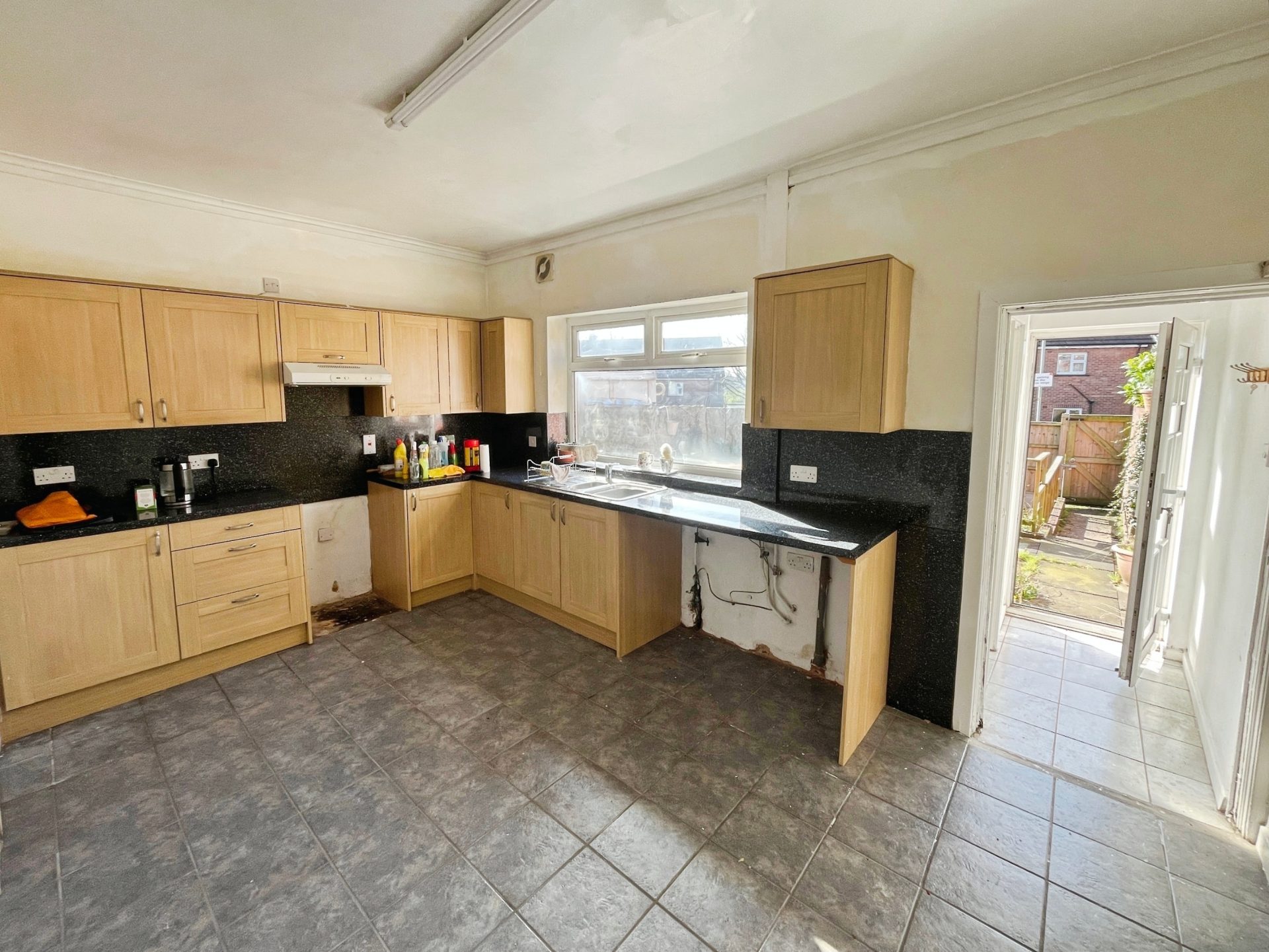 Bolton Road, Kearsley