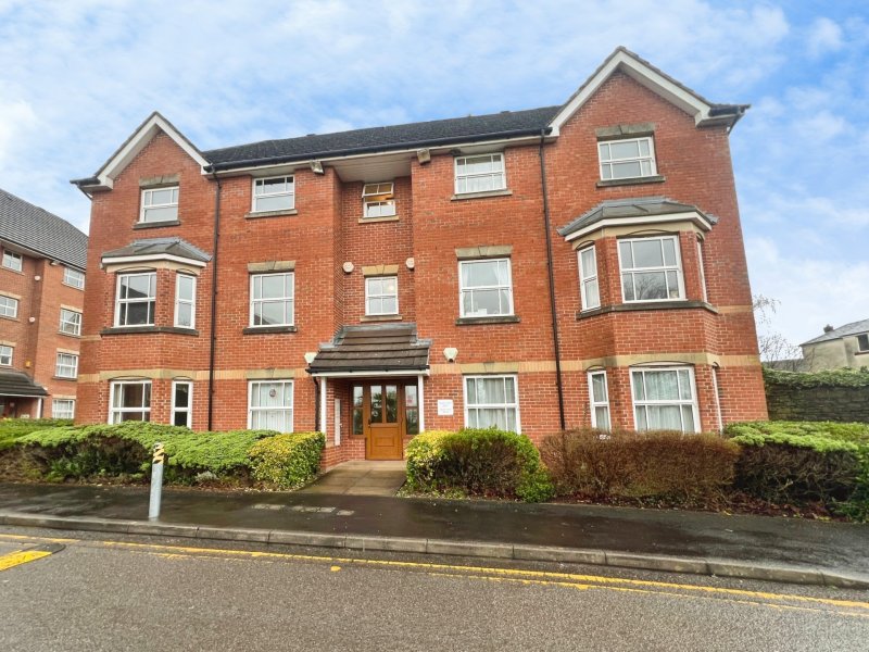 Royal Court Drive, Heaton