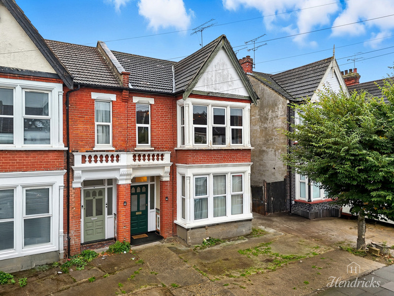 Valkyrie Road, Westcliff-on-sea, SS0 8
