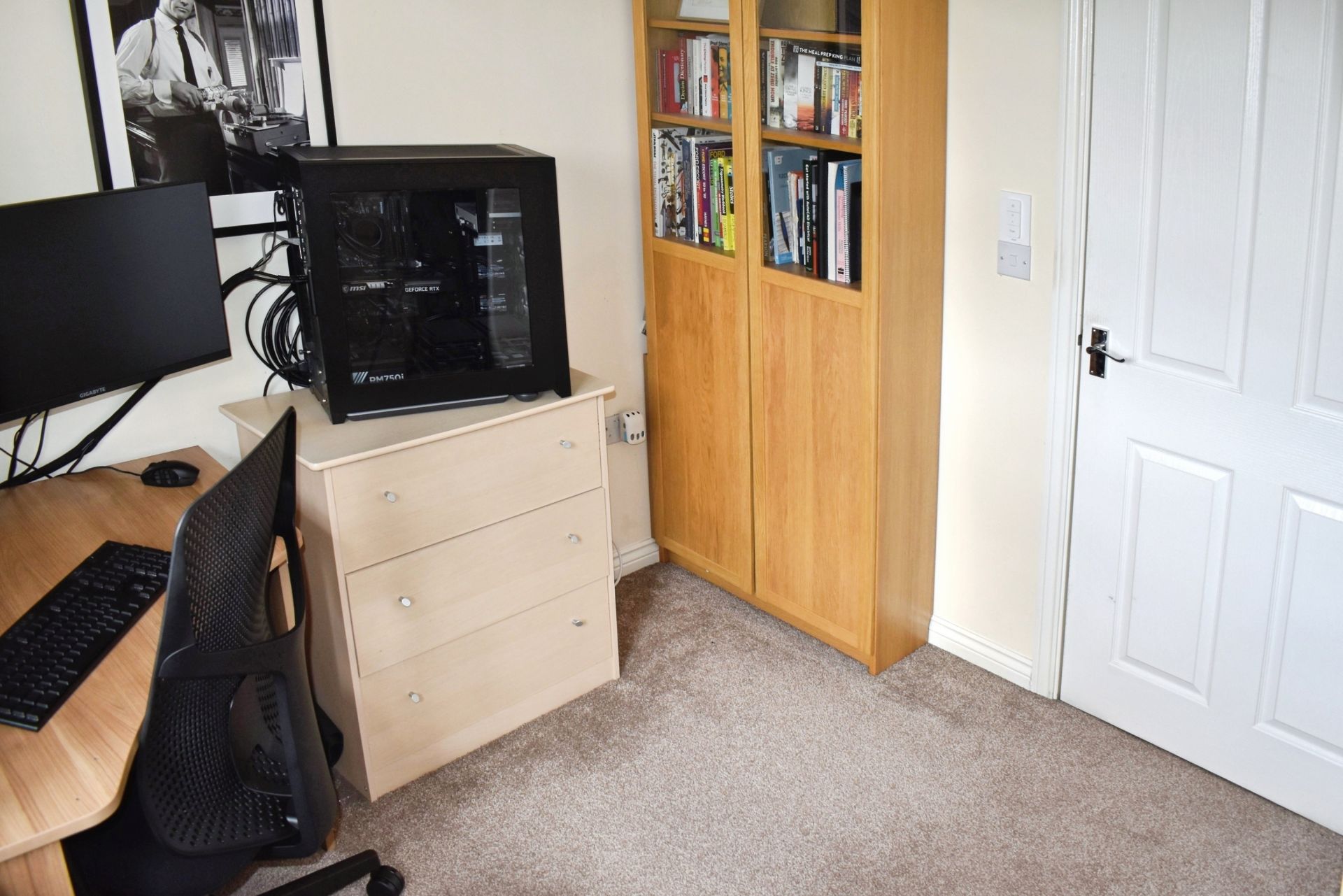 Photo 11