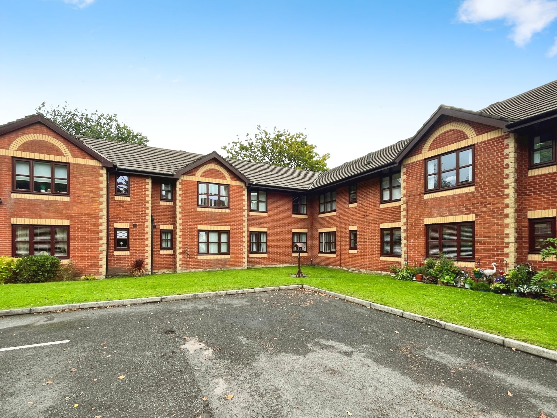 Sharples Hall Drive, Sharples