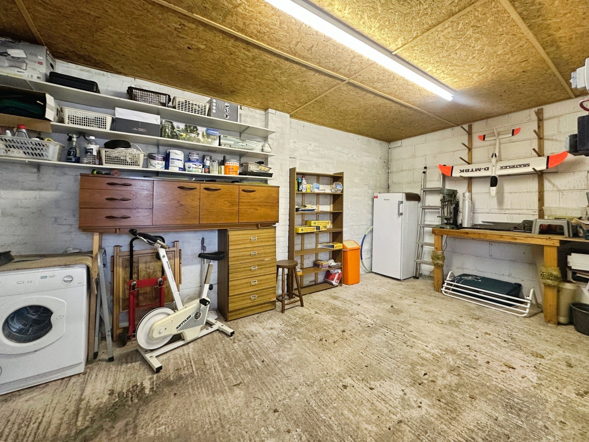 Photo 19