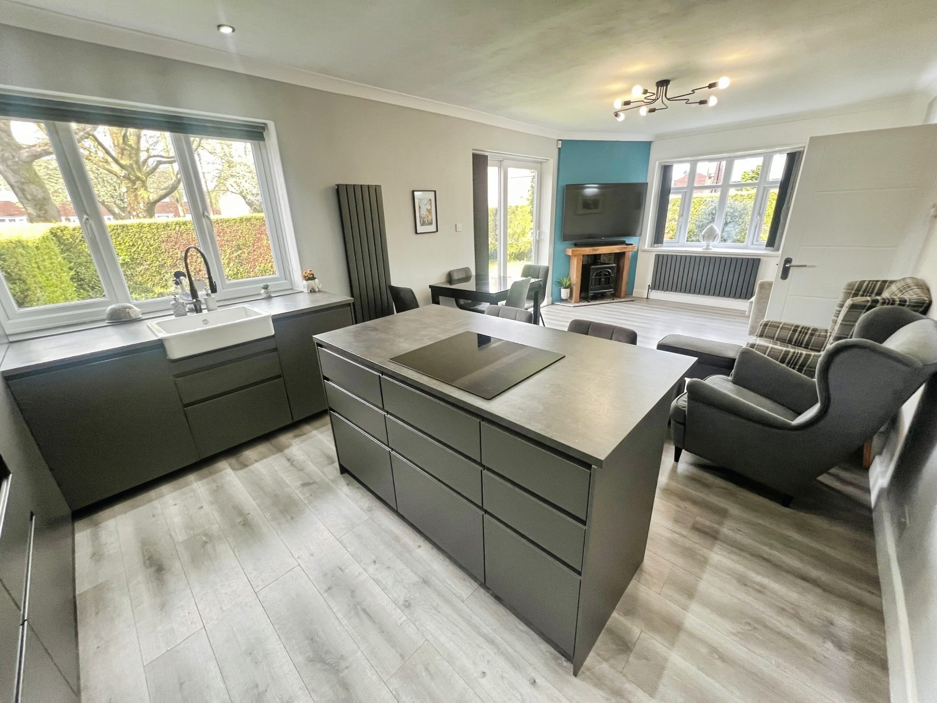 Derwent Drive, Kearsley