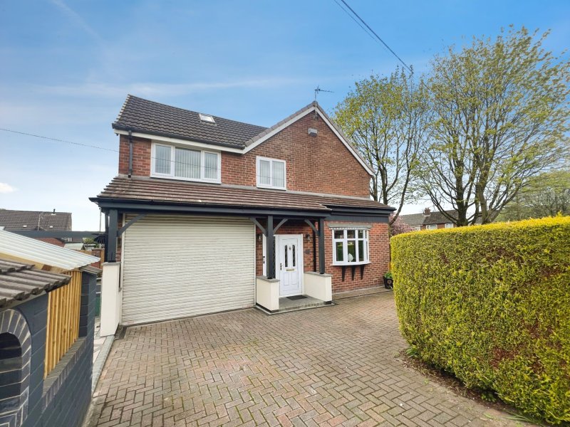 Derwent Drive, Kearsley