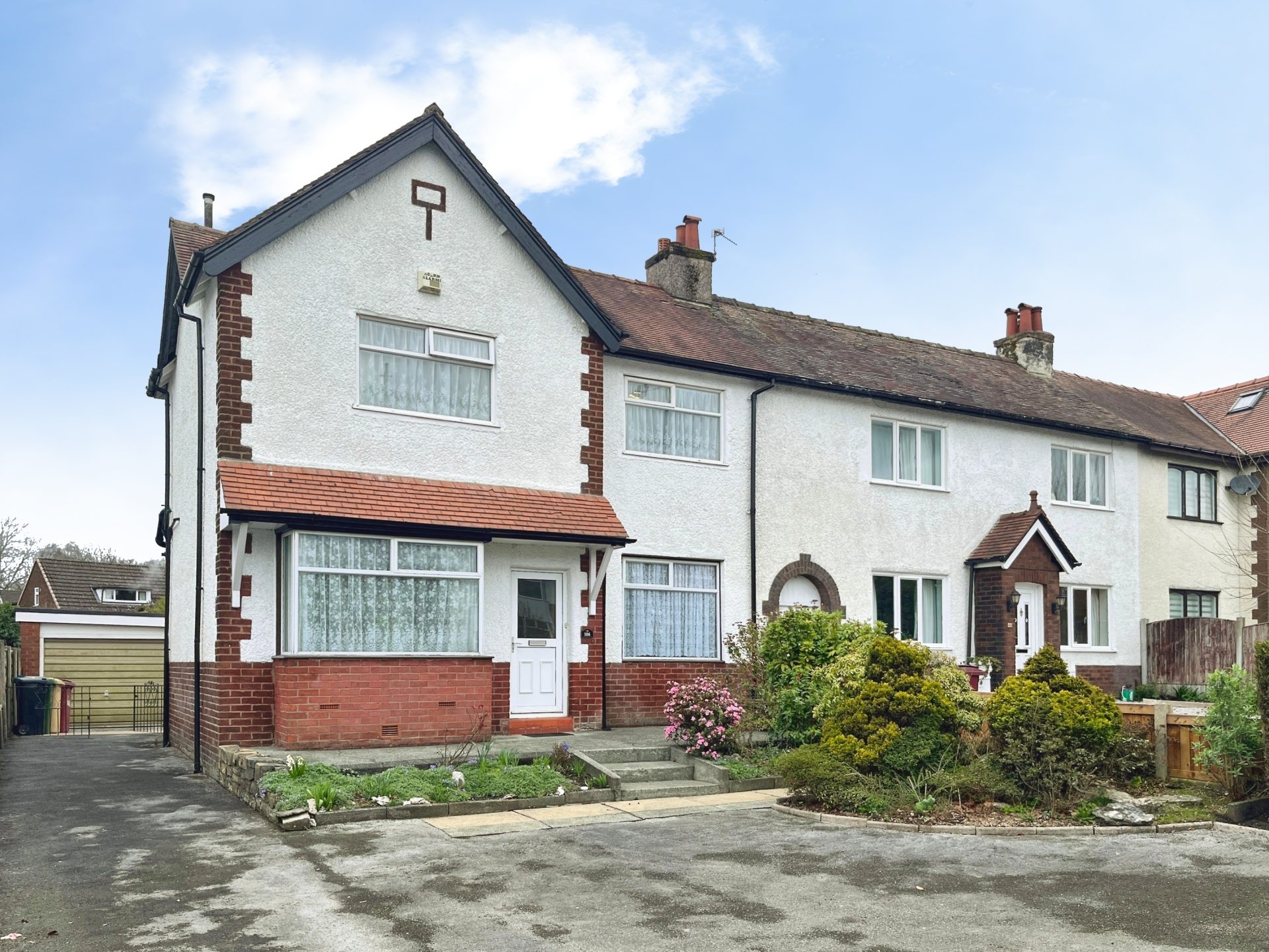 Newbrook Road, Over Hulton