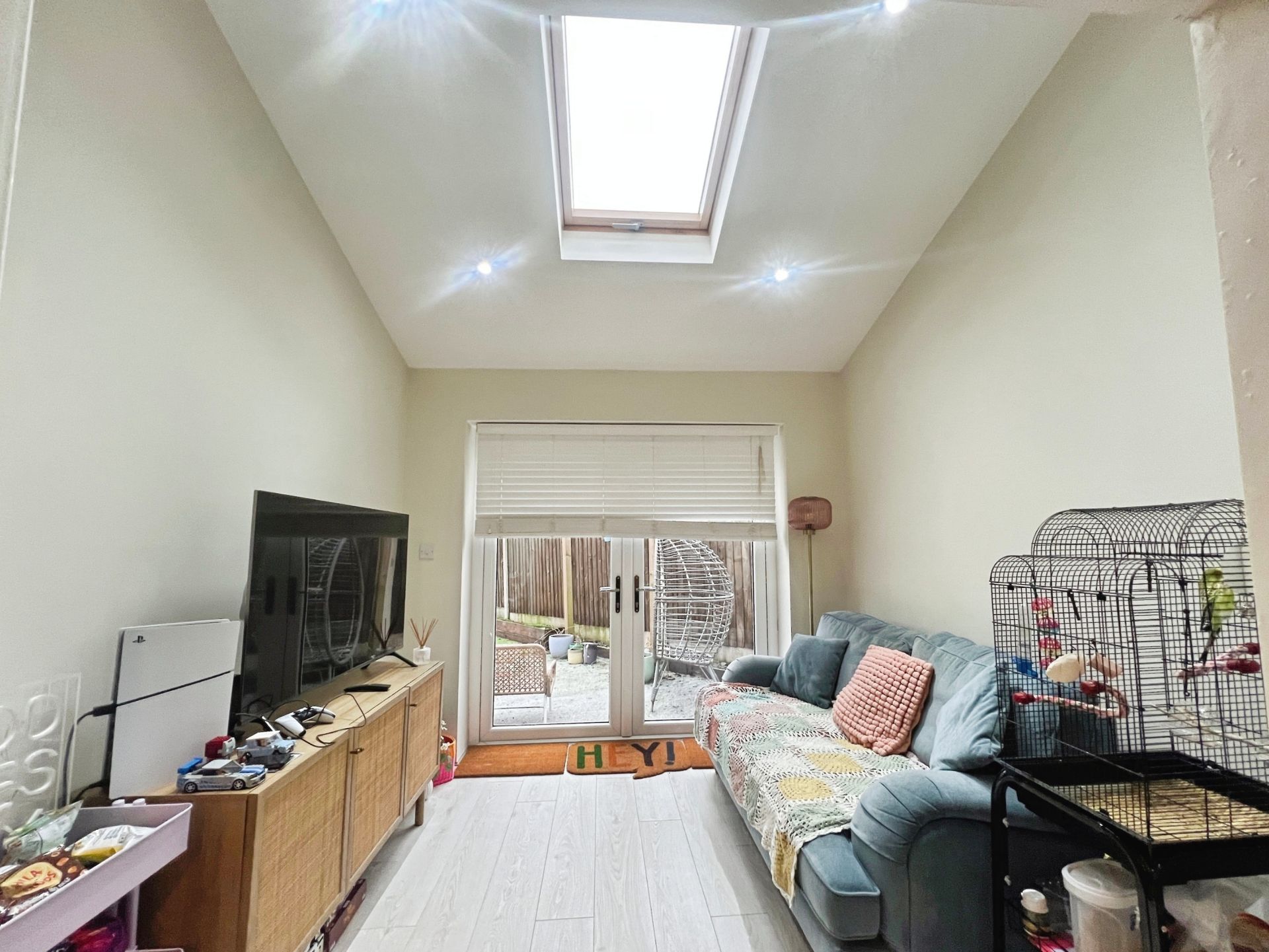 Photo 8