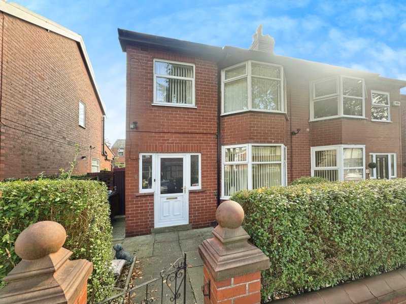 Hampton Grove, Bury