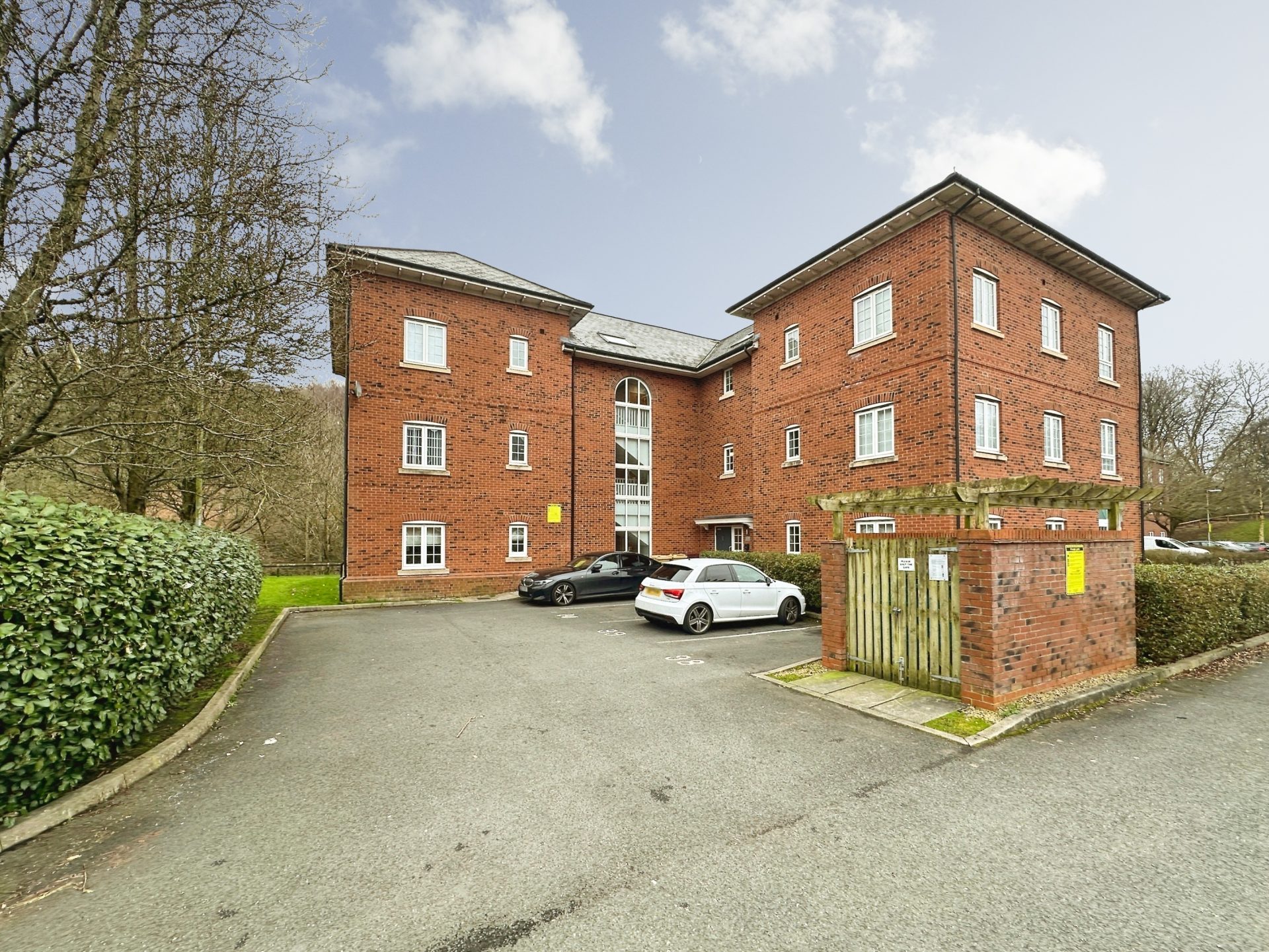 Langcliffe Place, Radcliffe