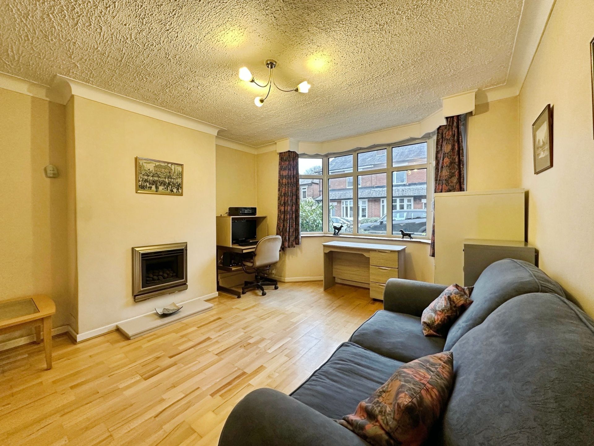 West View Grove, Whitefield