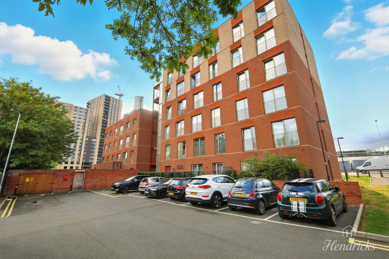 Harbard Close, Barking, IG11 8