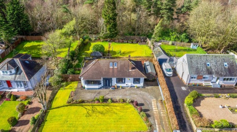 4 bedroom house in “Roadside, Cumbernauld Village, Cumbernauld, Glasgow”