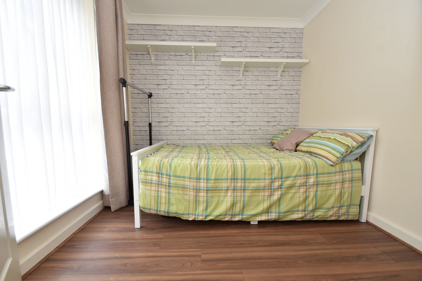 Photo 9