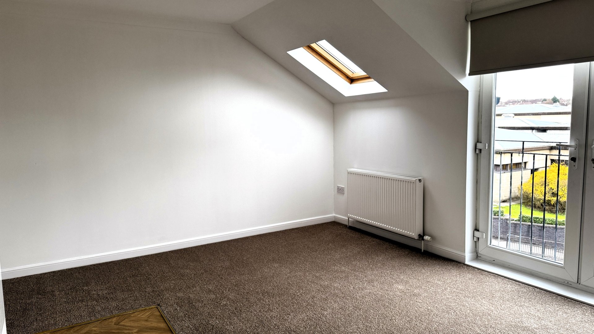 2 bed Flat, 9d Baillies Lane, Airdrie, ML6 6AL