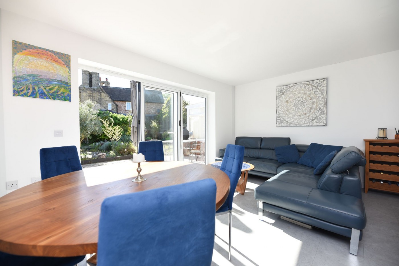 3 bedroom house in Evans Close, Brampton