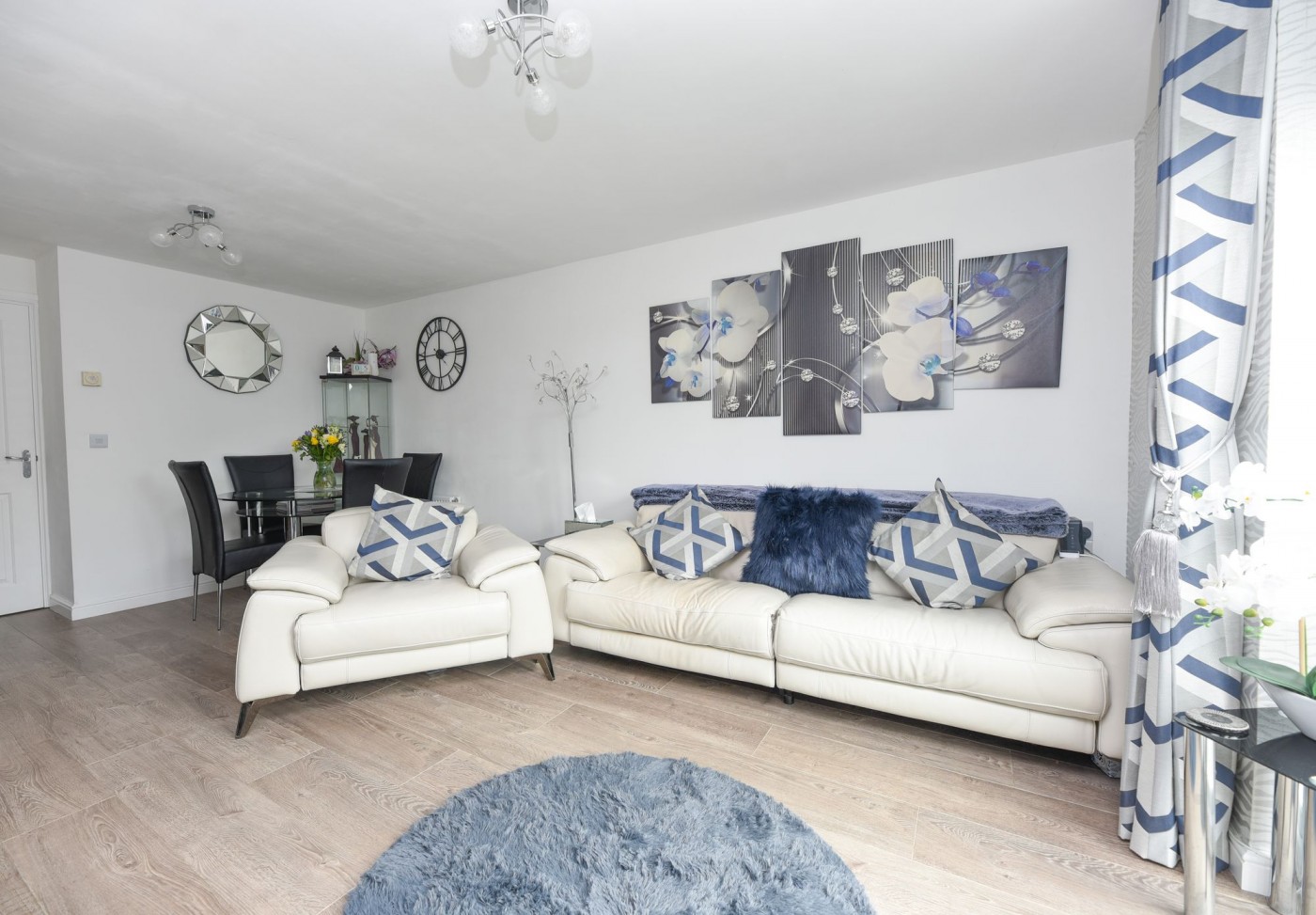 2 bedroom house in Stokes Drive, Godmanchester