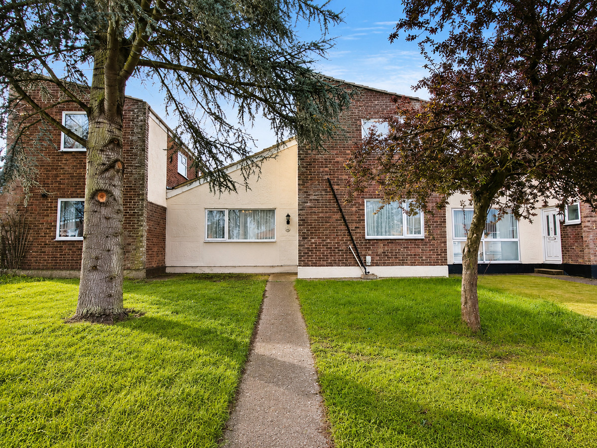 2 bedroom Terrace - Appletree Walk, Braintree, CM7