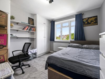 Photo 10