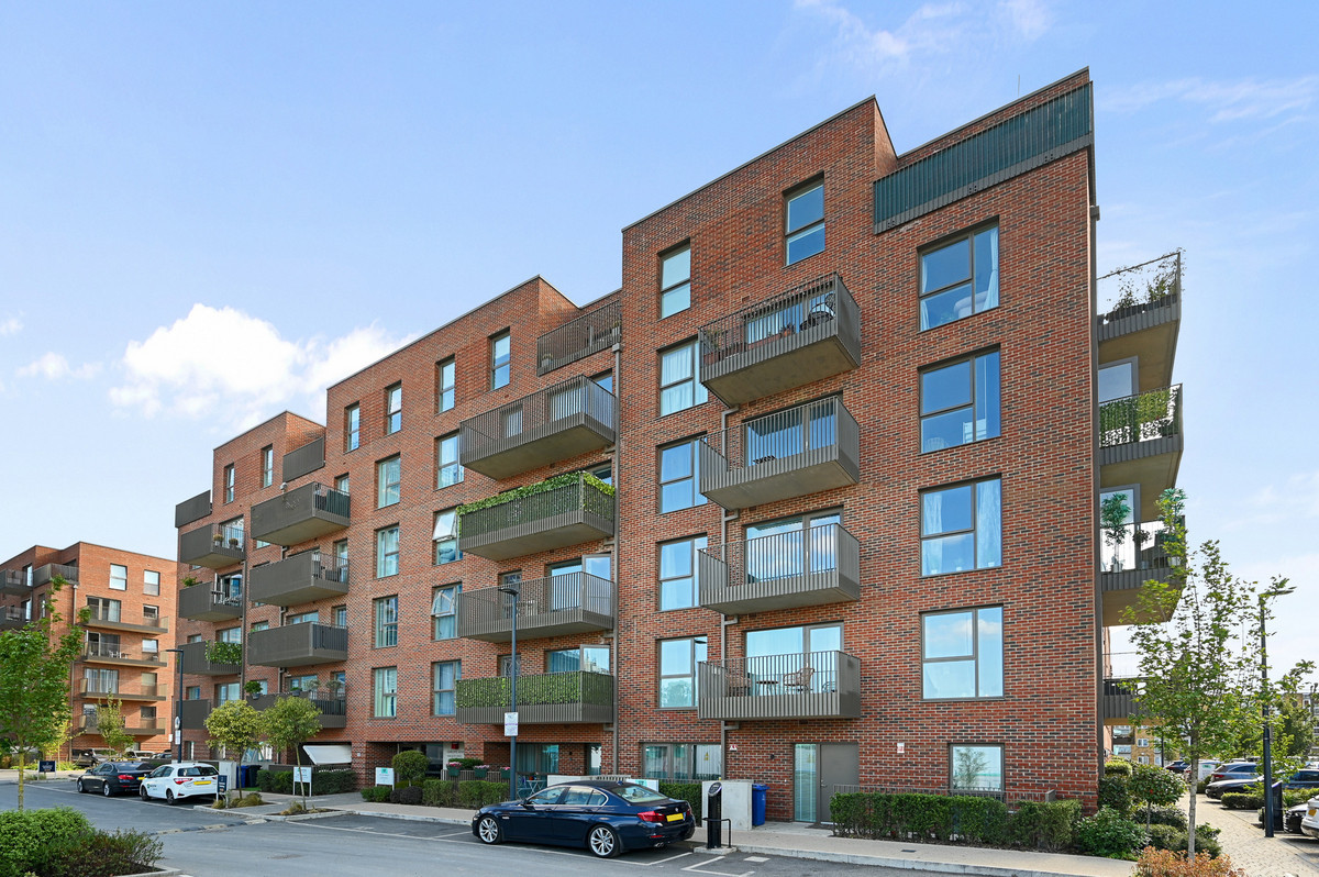 1 bedroom House - Hargrave Drive, Harrow, HA1