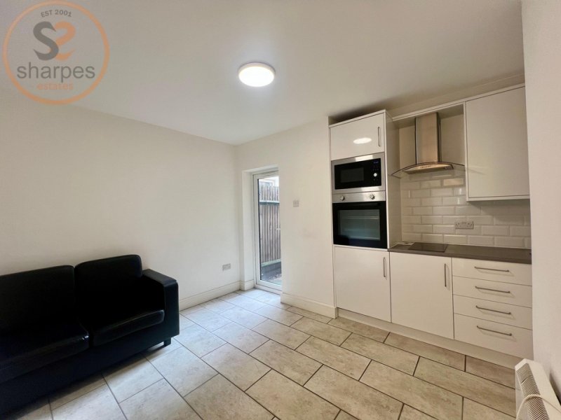 Seaforth Avenue, New Malden, London
