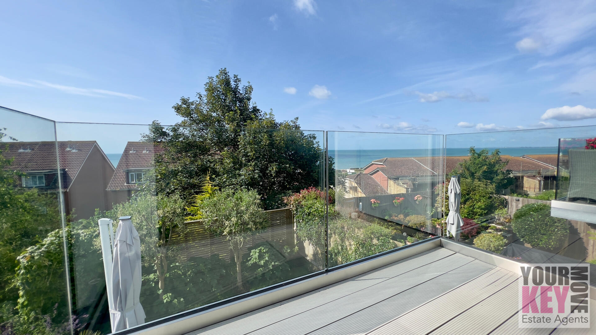 3 bedroom house in Ocean Heights, Hospital Hill, Hythe, Kent CT21 5FB