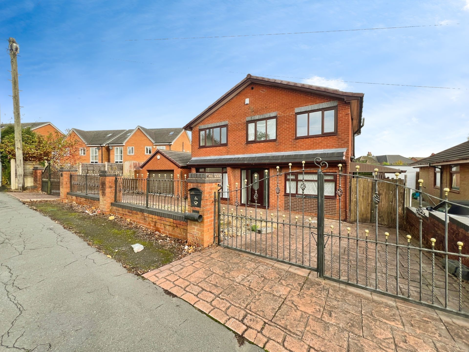 Manchester Road, Blackrod