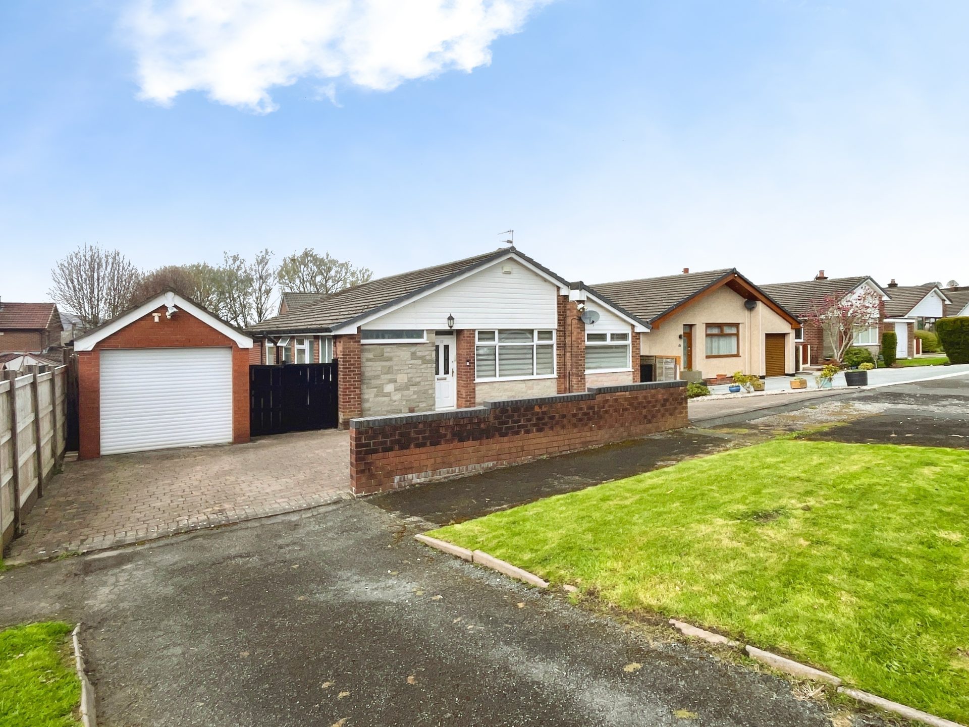 Sandown Road, Harwood