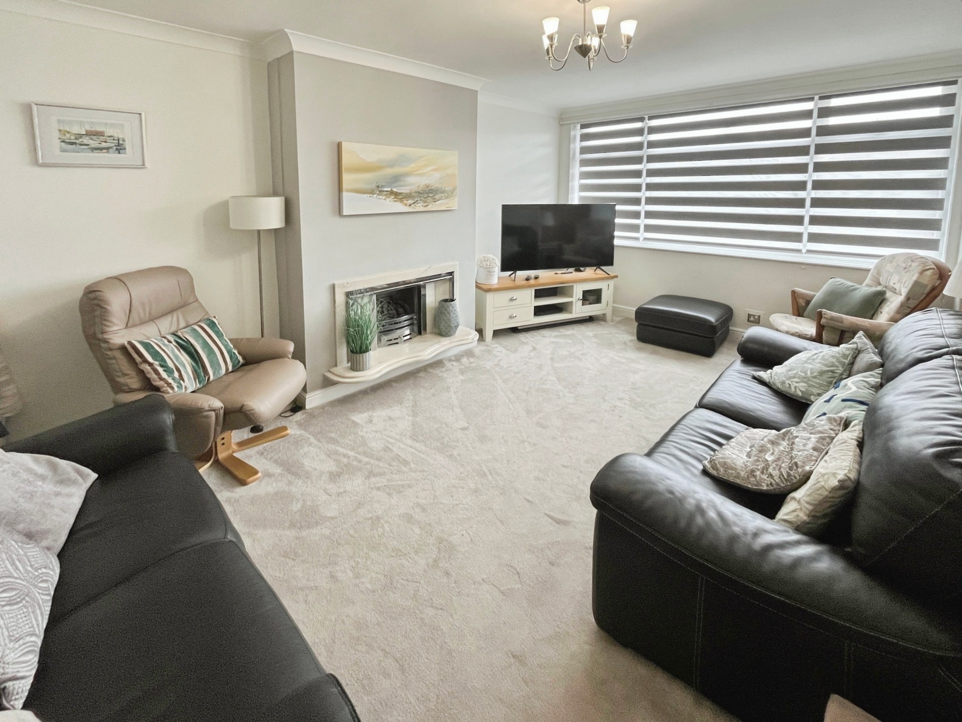Sandown Road, Harwood