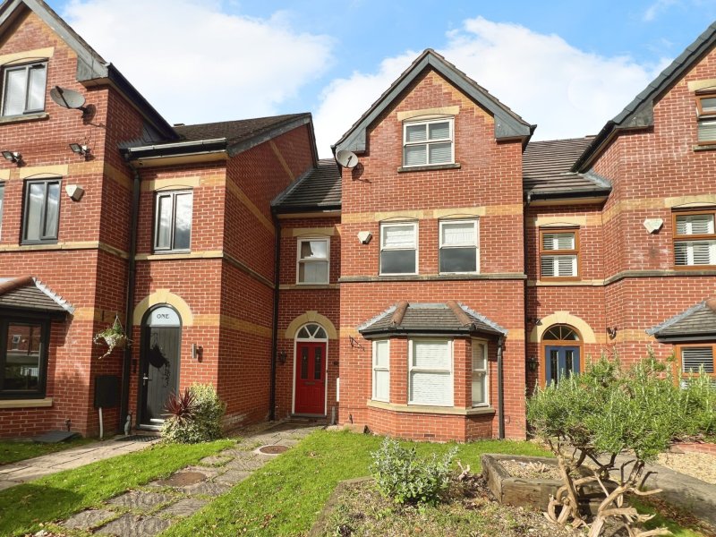 Ash Lawns, Heaton