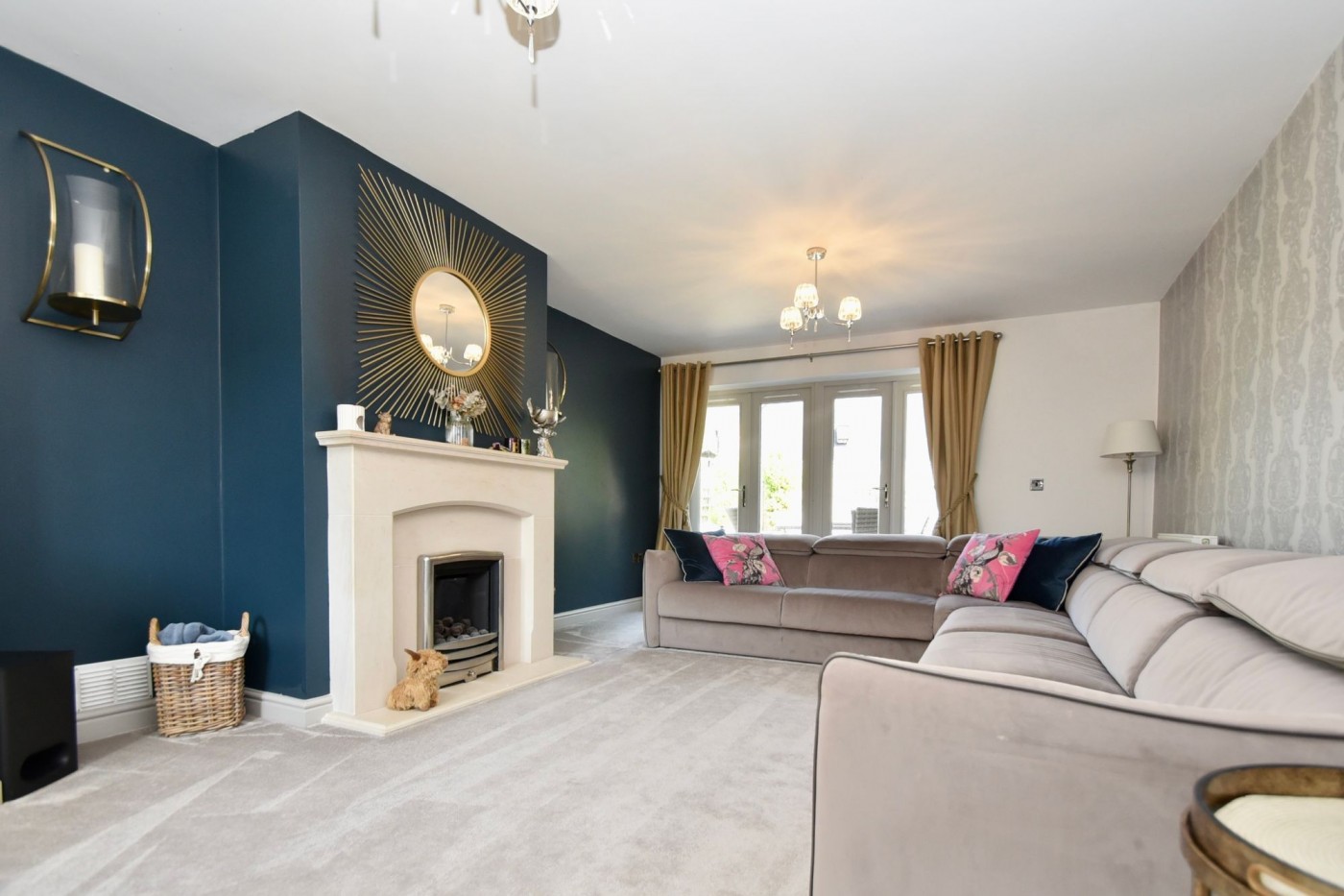 4 bedroom house in Whitwell Court