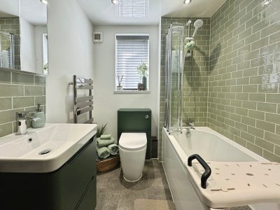 Photo 9
