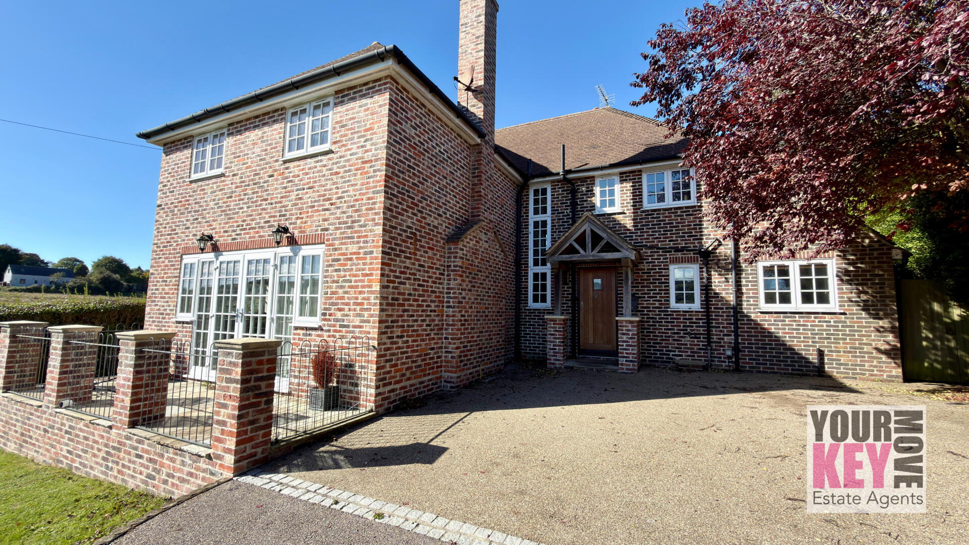 4 bedroom house in Canterbury Road, Elham, Canterbury, Kent CT4 6UE