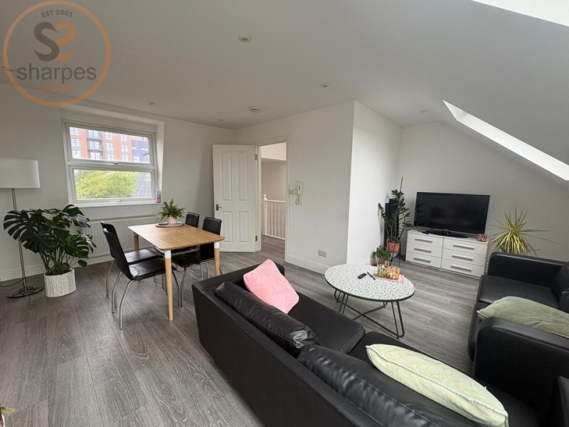 Seaforth Avenue, New Malden, Surrey