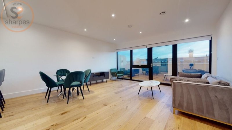 Flat 8, Folberth House, New Horizons Court, Brentford, Greater London