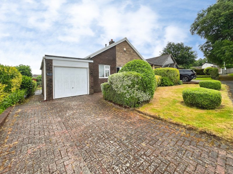 Lismore Avenue, Ladybridge