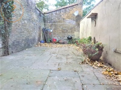 Photo 24