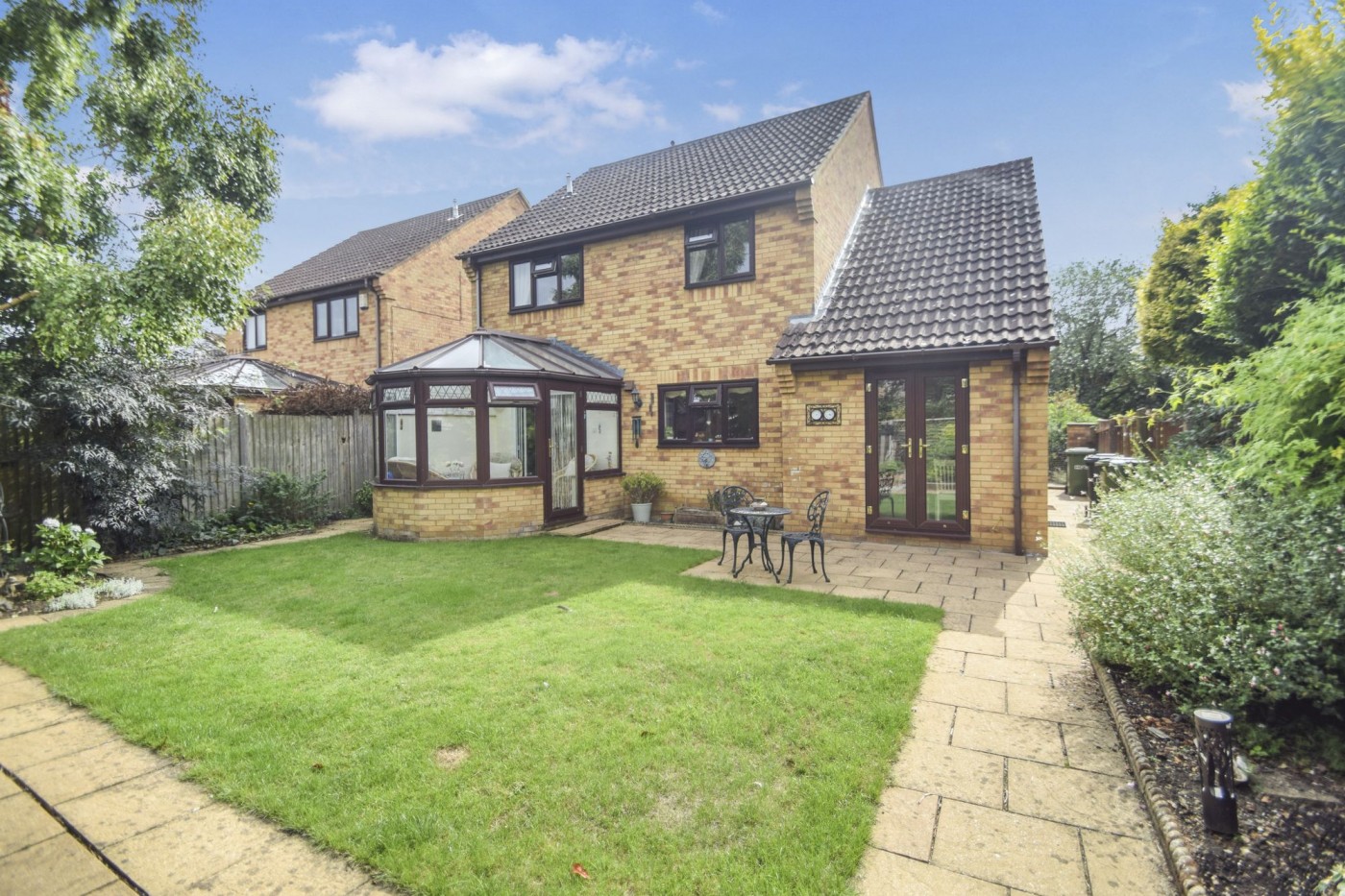 4 bedroom house in Great North Road, Alconbury